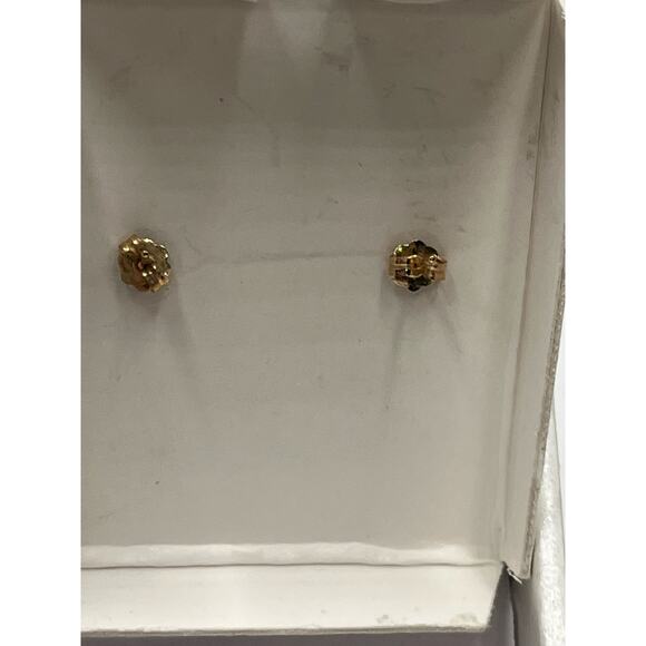 Everlasting Gold 10k Red Garnet 5mm Prong Set Round Solitaire Earrings New - Picture 5 of 6